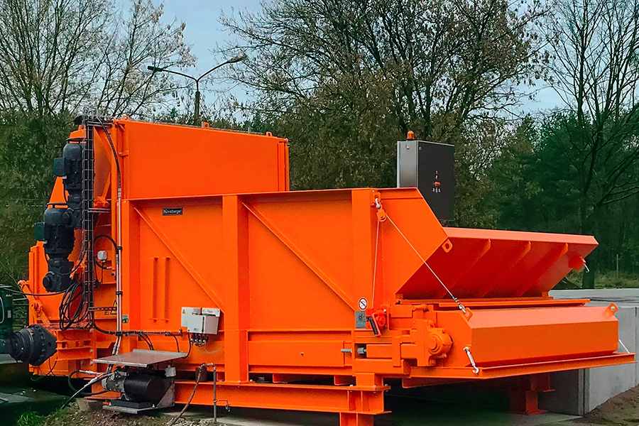 Feststoffbeschicker H9, 9 m³